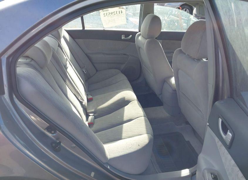 Photo 8 of 2006 Hyundai Sonata GL (VIN 5NPET46C66H138871)