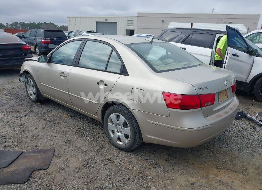 Photo 3 of 2009 Hyundai Sonata GLS (VIN 5NPET46C69H424661)