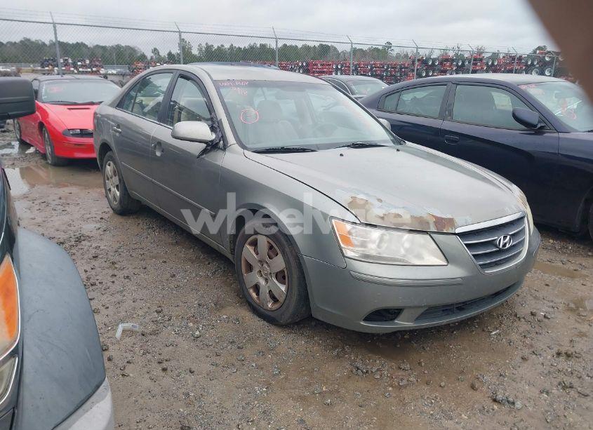 2009 Hyundai Sonata GLS (VIN 5NPET46C69H495956) main photo