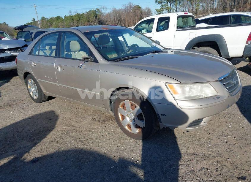 2009 Hyundai Sonata GLS (VIN 5NPET46C69H540152) main photo