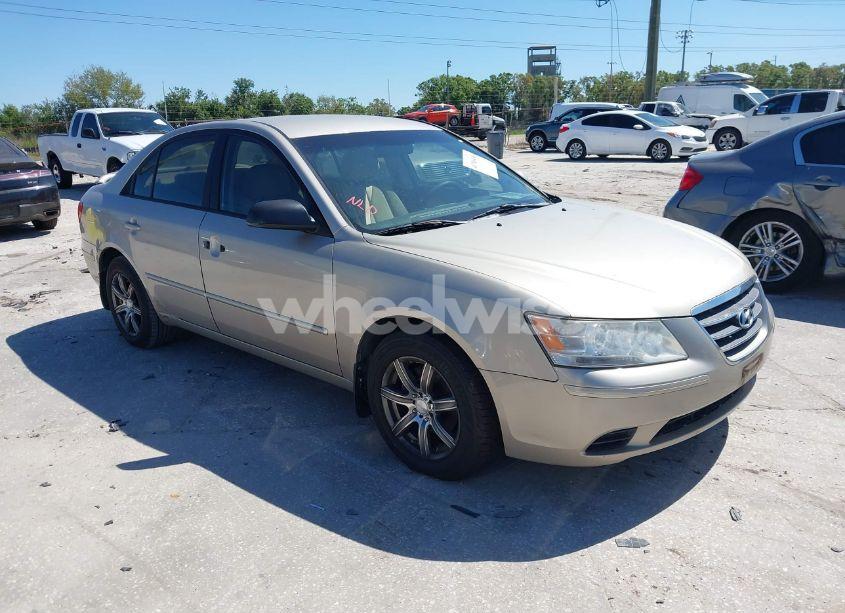 2009 Hyundai Sonata GLS (VIN 5NPET46C69H548154) main photo