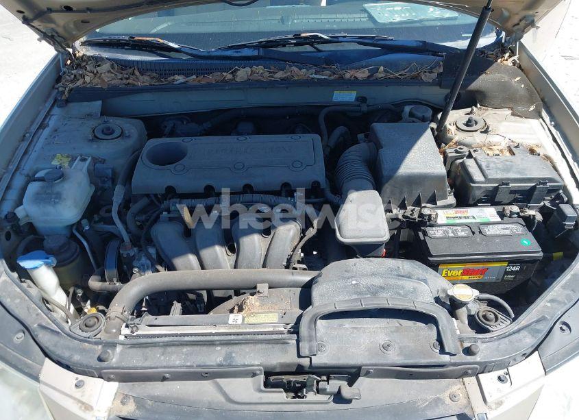 Photo 10 of 2009 Hyundai Sonata GLS (VIN 5NPET46C69H548154)