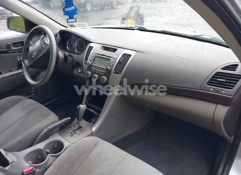 Photo 5 of 2009 Hyundai Sonata GLS (VIN 5NPET46C69H557498)