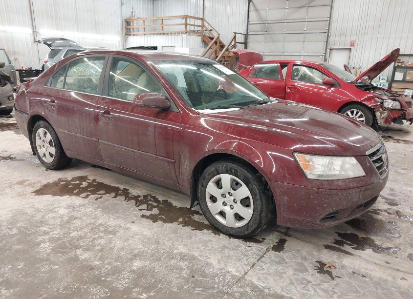 2009 Hyundai Sonata GLS (VIN 5NPET46C69H557744) main photo