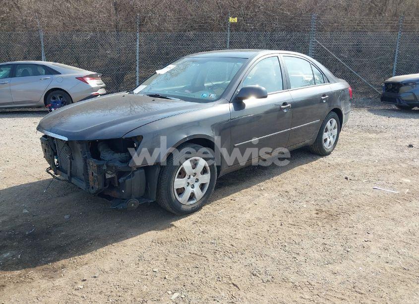 Photo 2 of 2009 Hyundai Sonata GLS (VIN 5NPET46C79H438584)