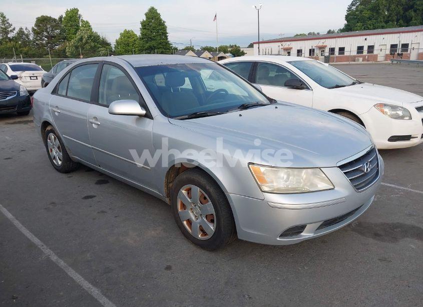 2009 Hyundai Sonata GLS (VIN 5NPET46C79H561222) main photo