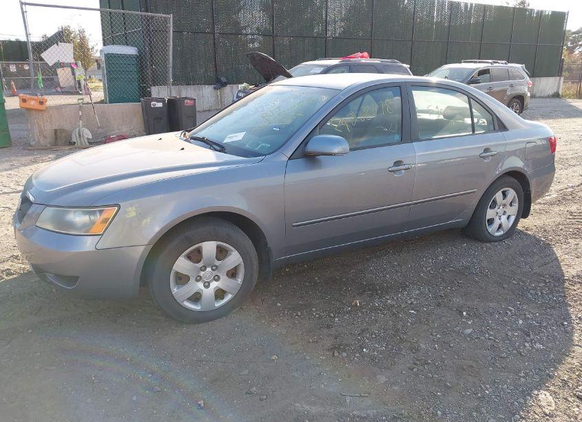 Photo 2 of 2007 Hyundai Sonata GLS (VIN 5NPET46C87H291205)
