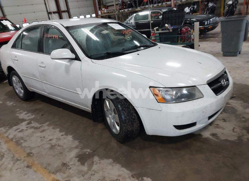 2008 Hyundai Sonata GLS (VIN 5NPET46C88H385750) main photo