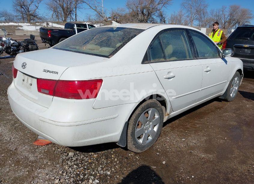 Photo 4 of 2009 Hyundai Sonata GLS (VIN 5NPET46C89H407019)