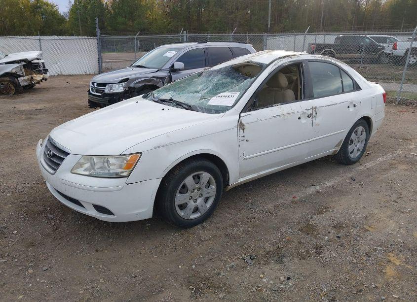Photo 2 of 2009 Hyundai Sonata GLS (VIN 5NPET46C89H518038)