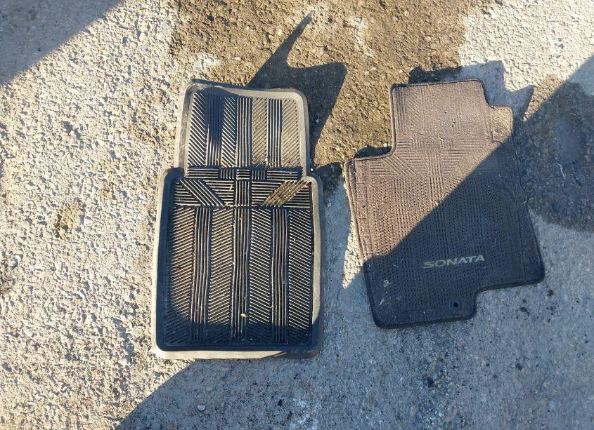 Photo 12 of 2009 Hyundai Sonata GLS (VIN 5NPET46C89H571208)