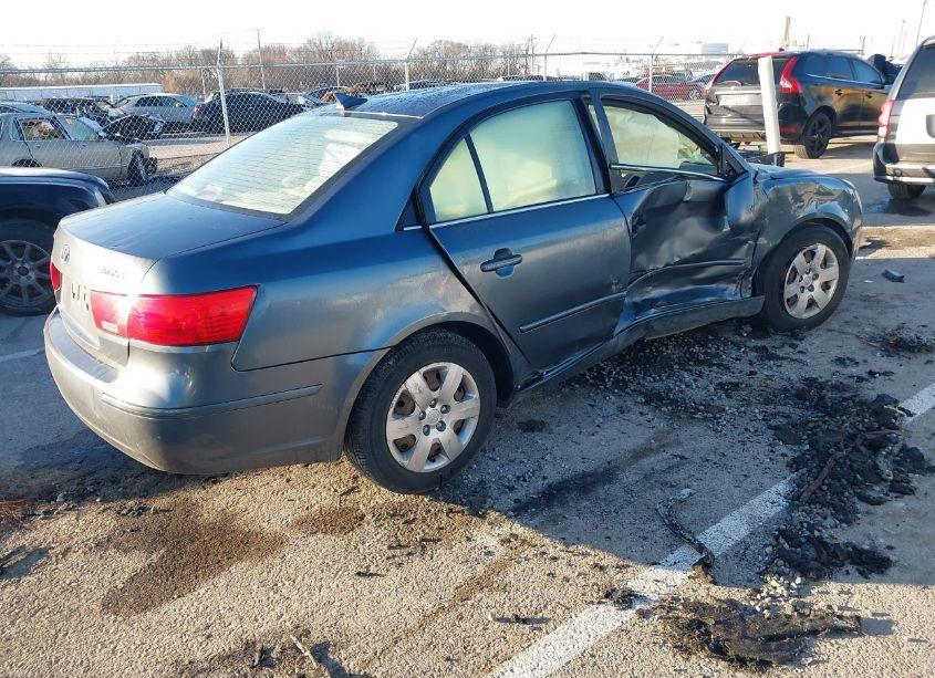 Photo 4 of 2009 Hyundai Sonata GLS (VIN 5NPET46C89H571208)