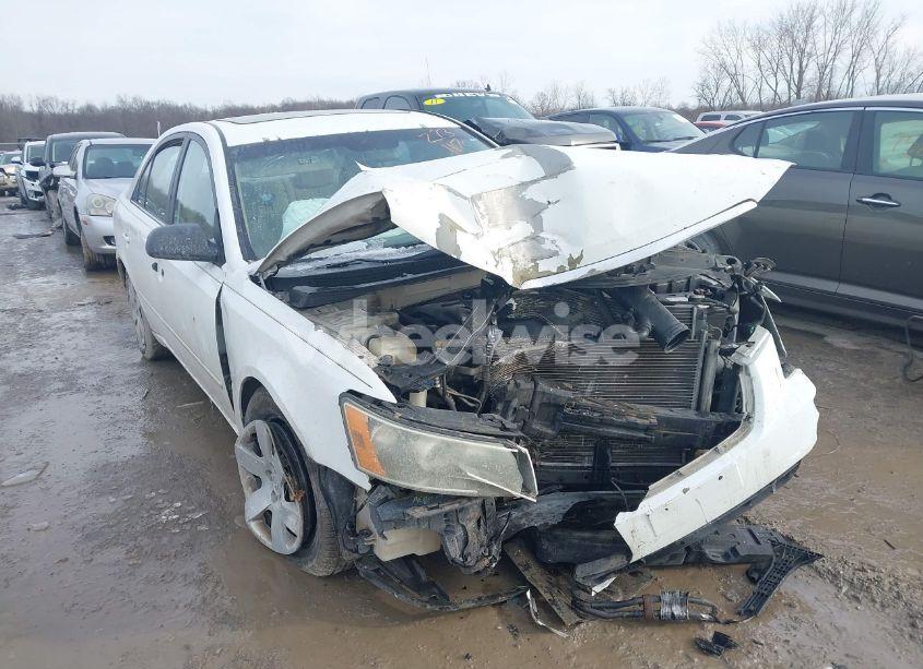 2007 Hyundai Sonata GLS (VIN 5NPET46C97H273117) main photo
