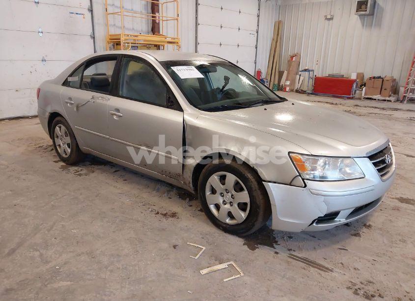 2009 Hyundai Sonata GLS (VIN 5NPET46C99H534247) main photo