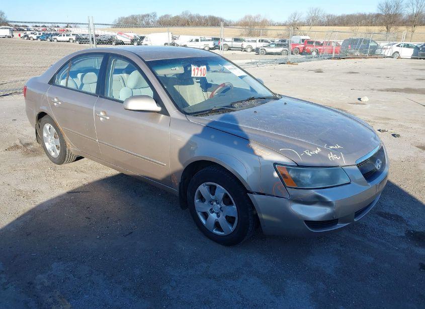 2006 Hyundai Sonata GL (VIN 5NPET46CX6H068453) main photo