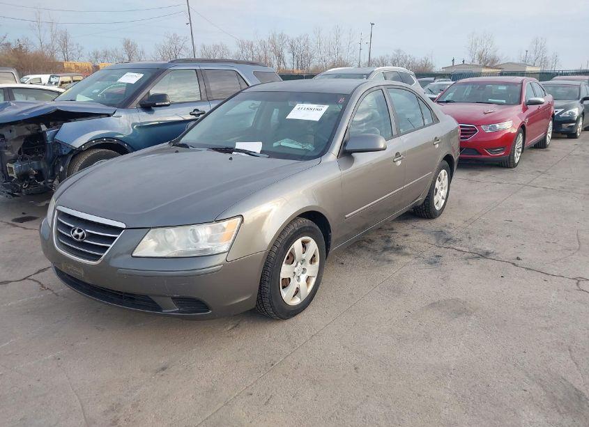 Photo 2 of 2009 Hyundai Sonata GLS (VIN 5NPET46CX9H438353)