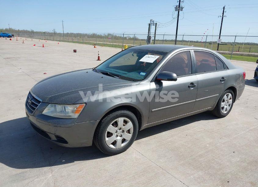 Photo 2 of 2009 Hyundai Sonata GLS (VIN 5NPET46CX9H448610)