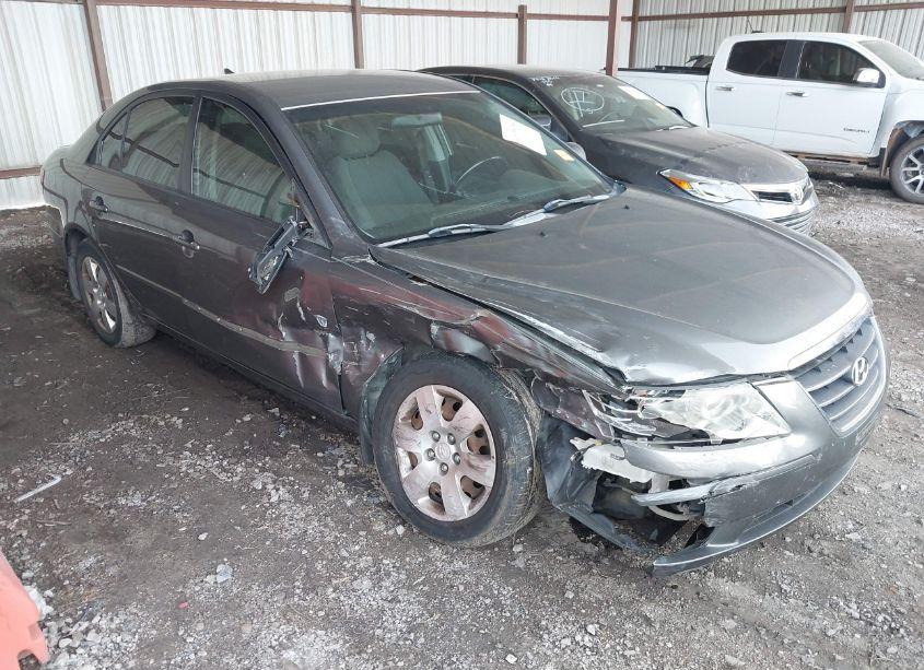 2009 Hyundai Sonata GLS (VIN 5NPET46F59H495425) main photo