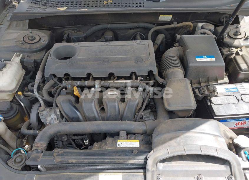 Photo 10 of 2010 Hyundai Sonata GLS (VIN 5NPET4AC0AH633700)