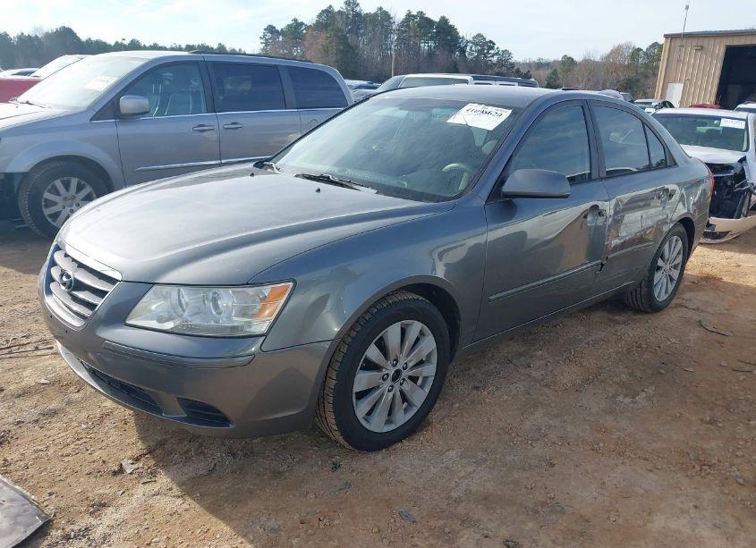 Photo 2 of 2010 Hyundai Sonata GLS (VIN 5NPET4AC3AH658381)