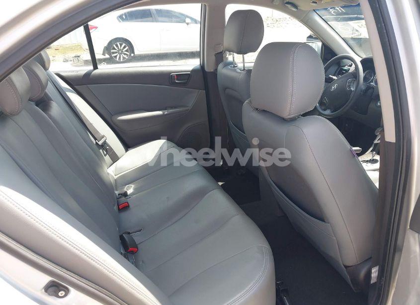 Photo 8 of 2010 Hyundai Sonata GLS (VIN 5NPET4AC4AH628435)