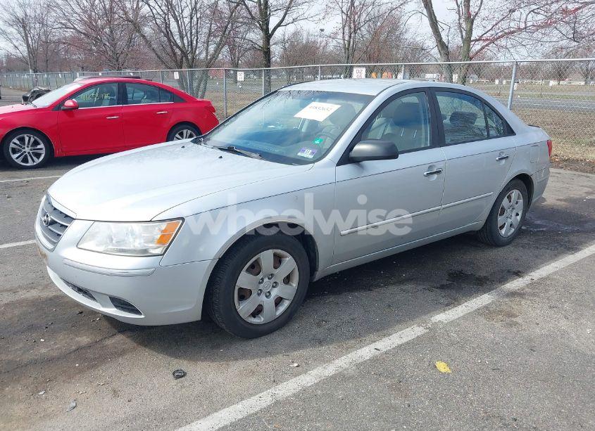 Photo 2 of 2010 Hyundai Sonata GLS (VIN 5NPET4AC6AH643468)