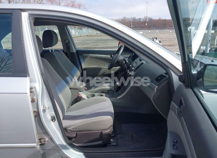 Photo 5 of 2010 Hyundai Sonata GLS (VIN 5NPET4AC6AH643468)