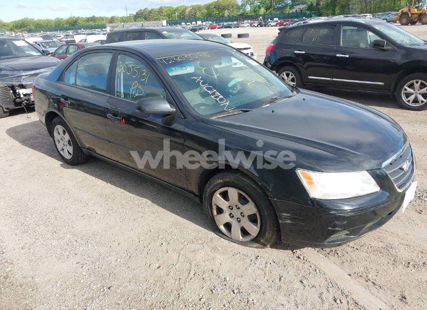 2010 Hyundai Sonata GLS (VIN 5NPET4AC8AH585038) main photo