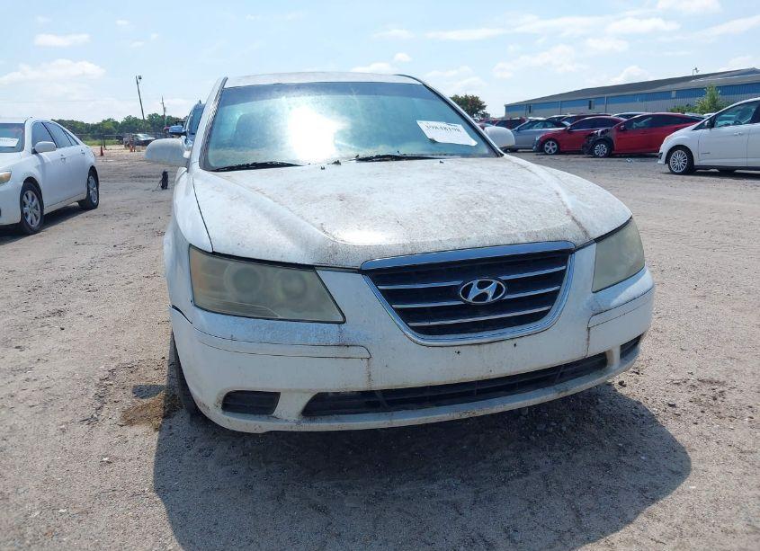 2010 Hyundai Sonata GLS (VIN 5NPET4AC8AH598226) main photo