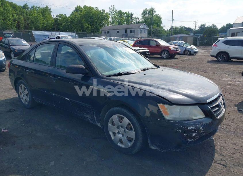 2010 Hyundai Sonata GLS (VIN 5NPET4AC9AH582990) main photo