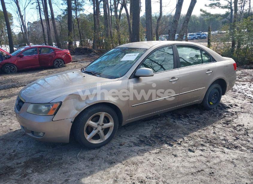 Photo 2 of 2008 Hyundai Sonata LIMITED/SE (VIN 5NPEU46C08H320078)