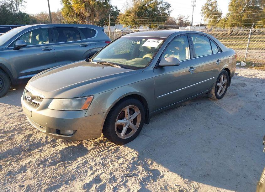 Photo 2 of 2008 Hyundai Sonata LIMITED/SE (VIN 5NPEU46C18H362498)