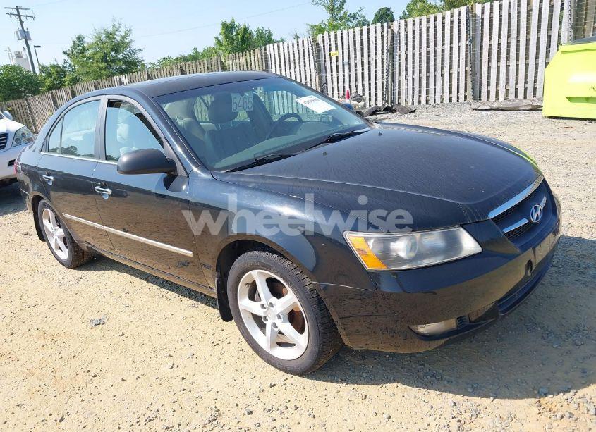 2008 Hyundai Sonata LIMITED/SE (VIN 5NPEU46C28H363210) main photo