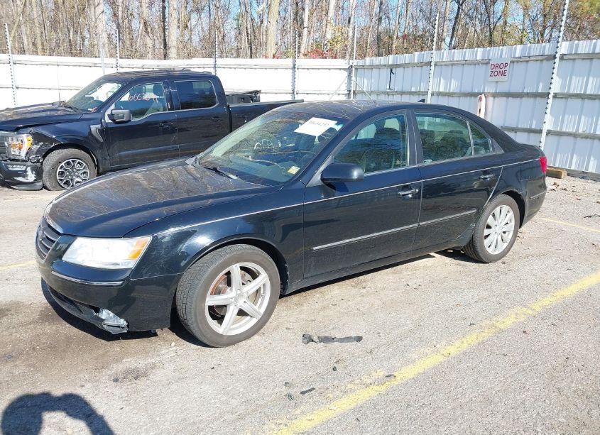 Photo 2 of 2009 Hyundai Sonata LIMITED (VIN 5NPEU46C29H404582)