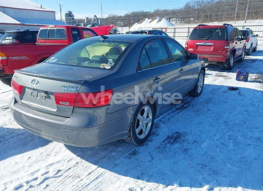 Photo 4 of 2009 Hyundai Sonata SE (VIN 5NPEU46C29H500065)