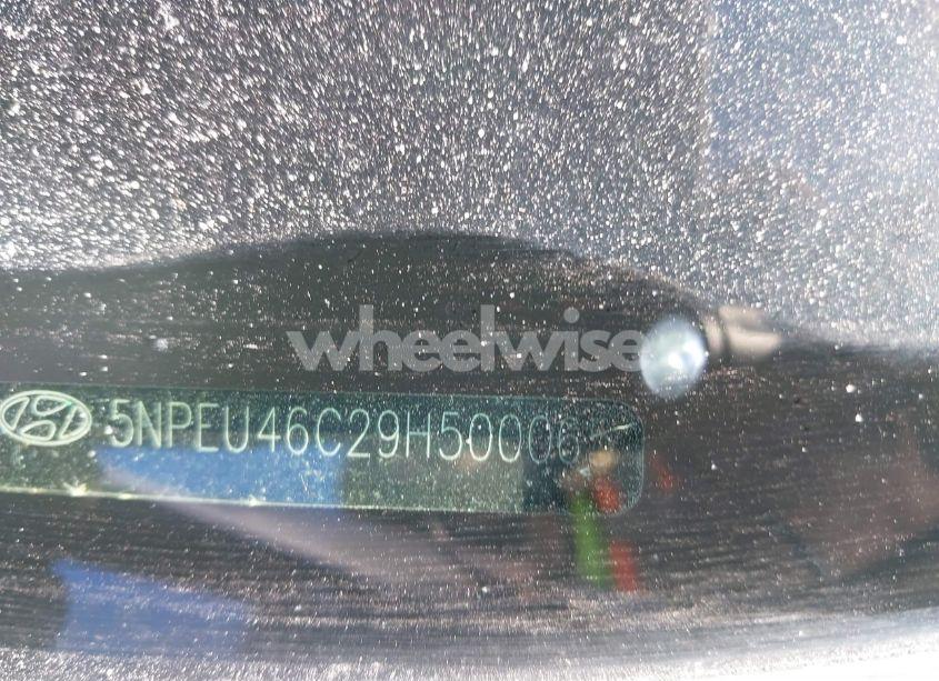 Photo 9 of 2009 Hyundai Sonata SE (VIN 5NPEU46C29H500065)