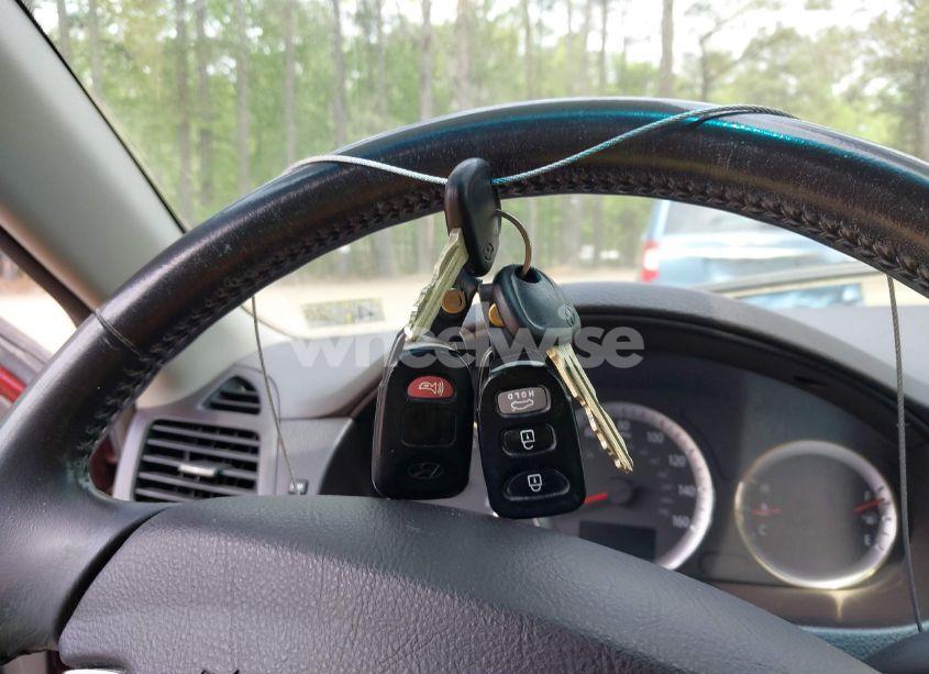 Photo 11 of 2009 Hyundai Sonata SE (VIN 5NPEU46C39H488623)