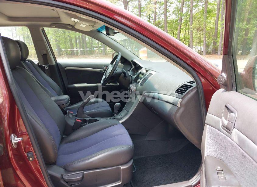 Photo 5 of 2009 Hyundai Sonata SE (VIN 5NPEU46C39H488623)