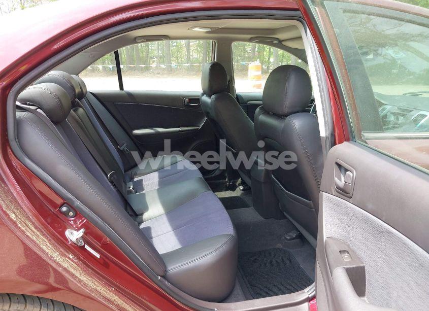 Photo 8 of 2009 Hyundai Sonata SE (VIN 5NPEU46C39H488623)