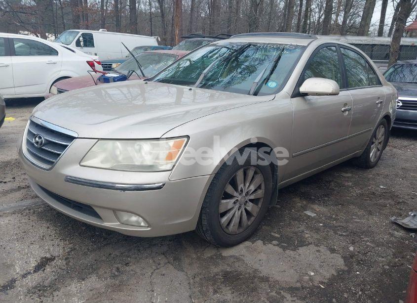 Photo 2 of 2009 Hyundai Sonata LIMITED (VIN 5NPEU46C49H423246)