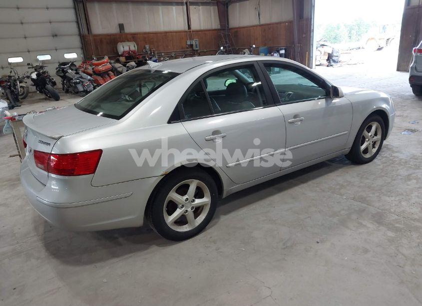 Photo 4 of 2009 Hyundai Sonata SE (VIN 5NPEU46C59H510587)