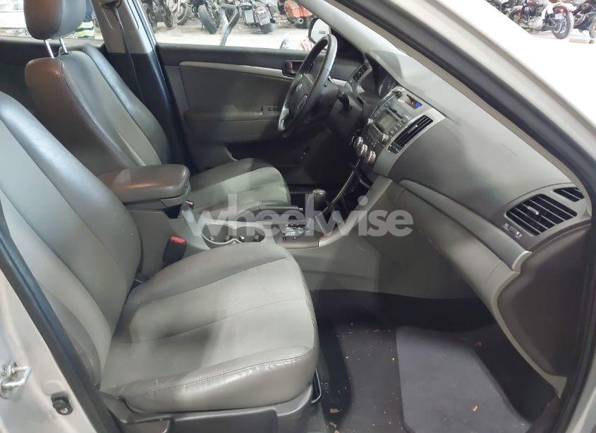 Photo 5 of 2009 Hyundai Sonata SE (VIN 5NPEU46C59H510587)