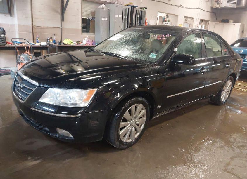 Photo 2 of 2009 Hyundai Sonata LIMITED (VIN 5NPEU46C79H433351)