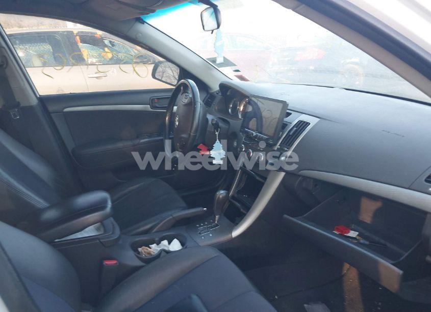 Photo 5 of 2009 Hyundai Sonata SE (VIN 5NPEU46C79H510882)