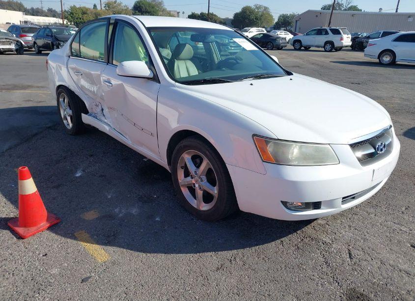 2008 Hyundai Sonata LIMITED/SE (VIN 5NPEU46C98H306602) main photo