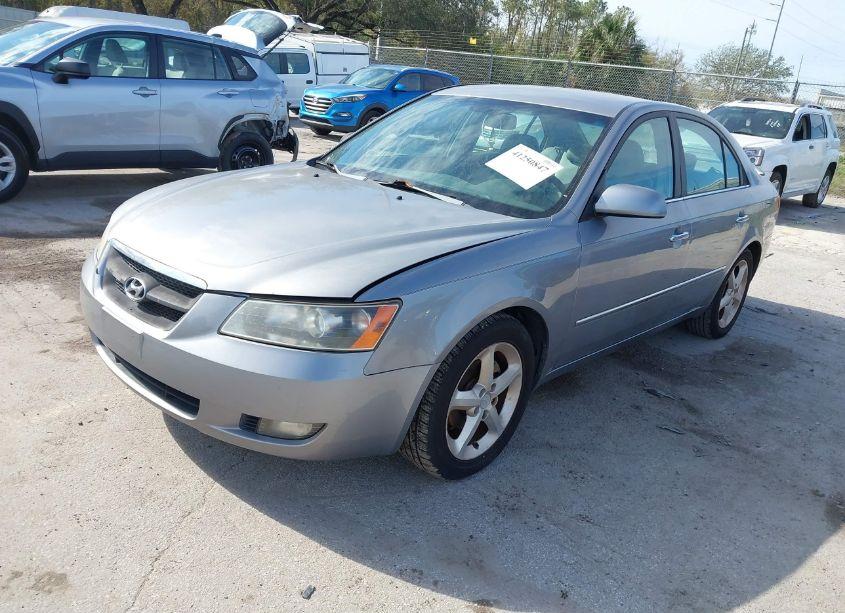 Photo 2 of 2008 Hyundai Sonata LIMITED/SE (VIN 5NPEU46CX8H330259)