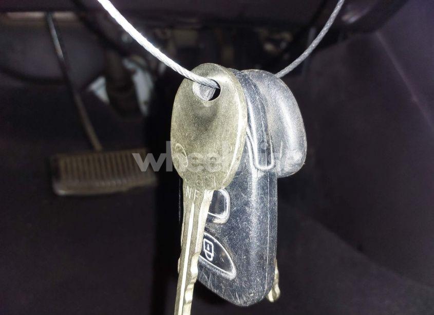 Photo 11 of 2009 Hyundai Sonata SE (VIN 5NPEU46CX9H524968)