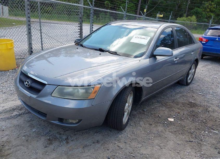 Photo 2 of 2006 Hyundai Sonata (VIN 5NPEU46F06H015882)
