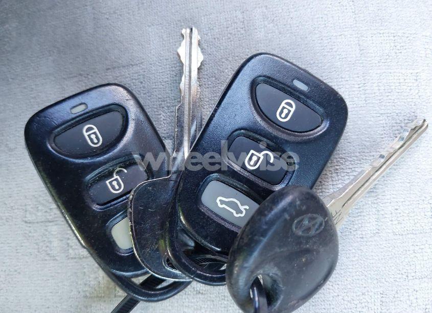 Photo 11 of 2006 Hyundai Sonata GLS V6/LX V6 (VIN 5NPEU46F06H018622)