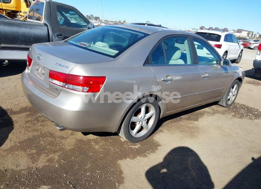Photo 4 of 2006 Hyundai Sonata GLS V6/LX V6 (VIN 5NPEU46F06H018622)